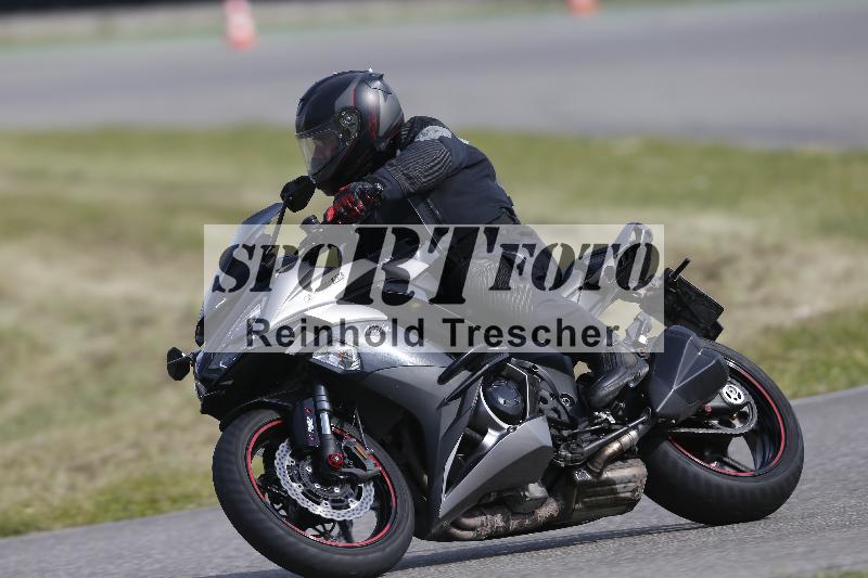 /Archiv-2024/17 01.05.2024 Speer Racing ADR/Schnuppertraining